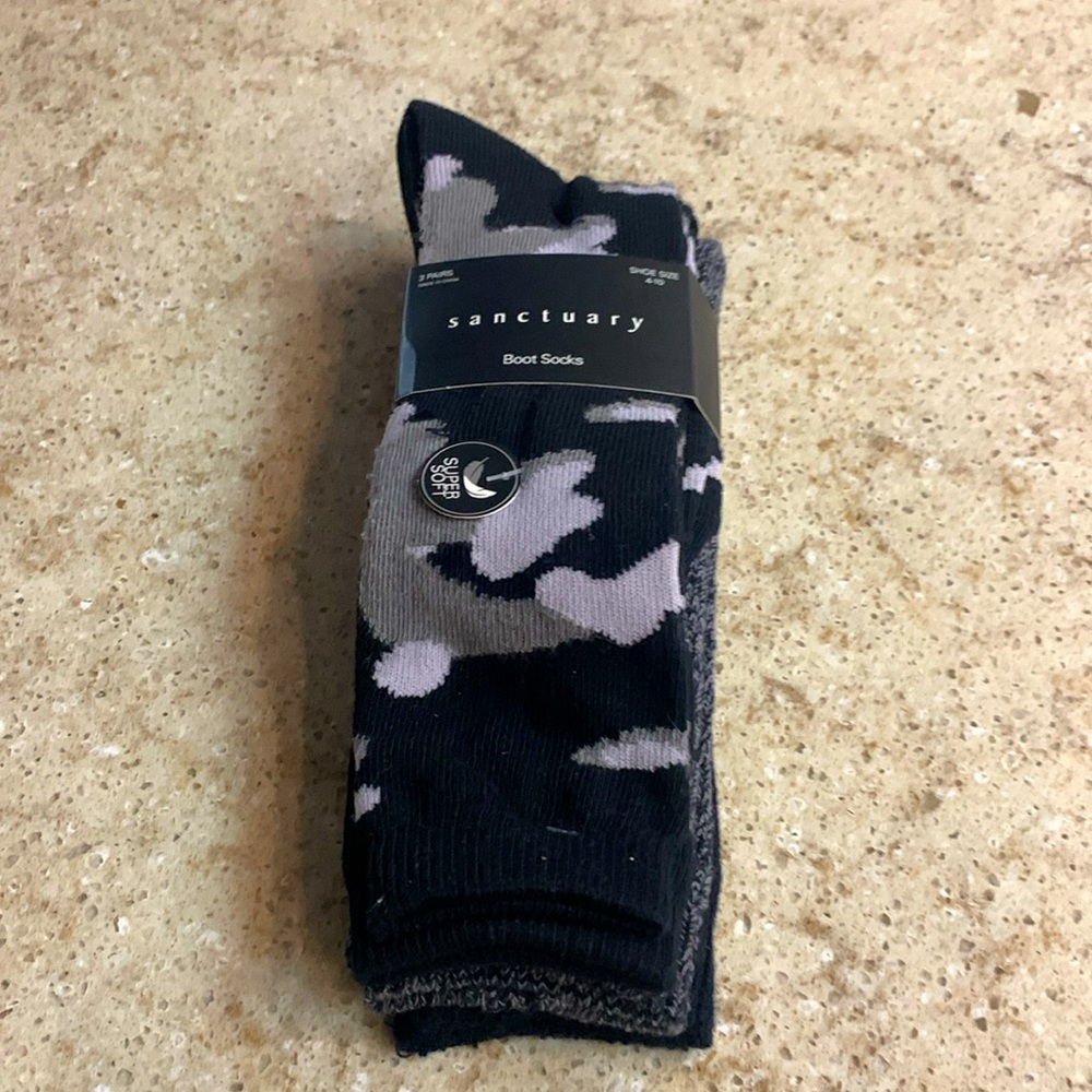 NWT Sanctuary Boot Socks Super Soft 3 Pack Size 4-10